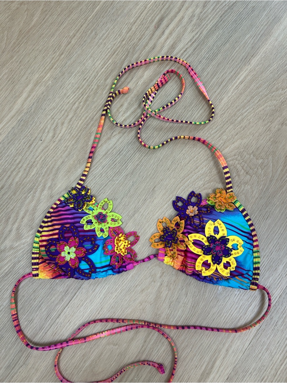 Babalu Flowe Appliqué Bikini Top M